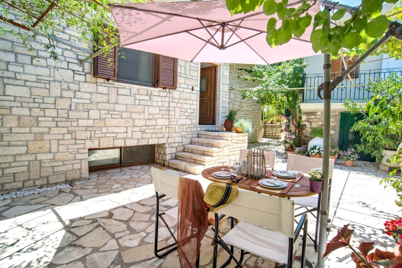 Villa Kiki Paxos Ozias Gaios Exterior photo